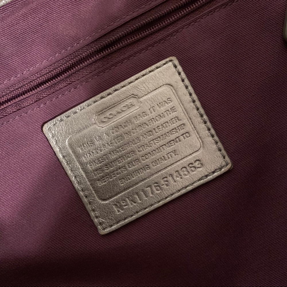 Coach tote - Picture 5 of 9